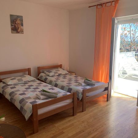 Apartmaji Amitis Порторож Екстер'єр фото